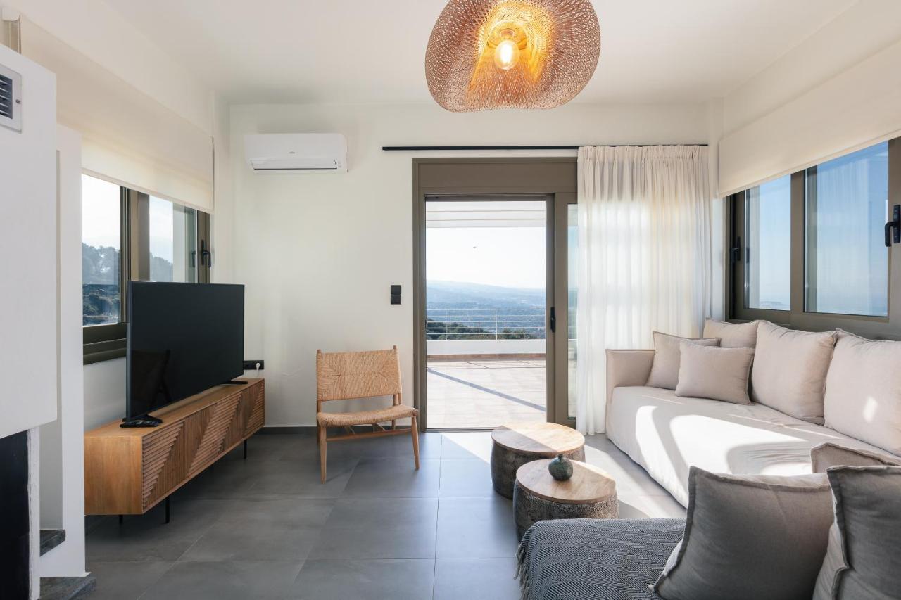 Villa Elia Maroulás エクステリア 写真